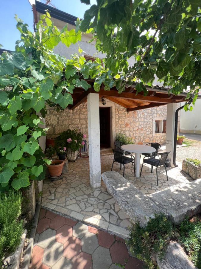 Kuca Za Odmor Matea Appartement Poreč Buitenkant foto