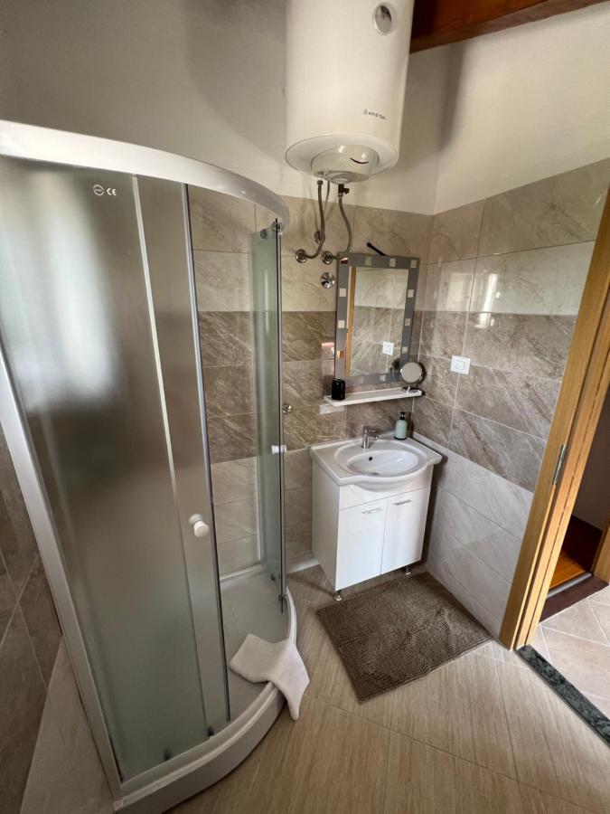 Kuca Za Odmor Matea Appartement Poreč Buitenkant foto